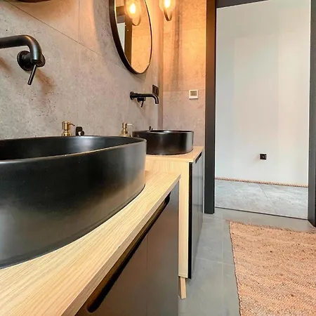 Prázdninový dům Cozy In With House Sea View