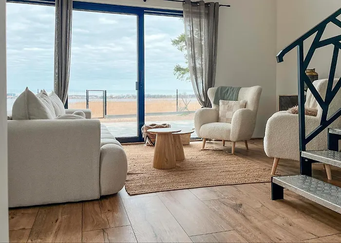 Cozy In With House Sea View Mścice